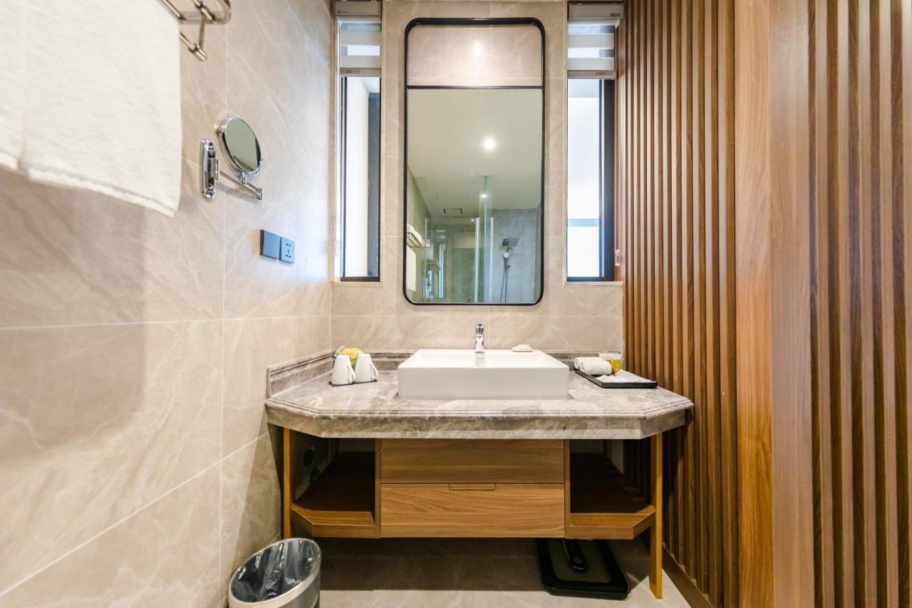 Muong Thanh Luxury Ha Long Centre Hotel Экстерьер фото