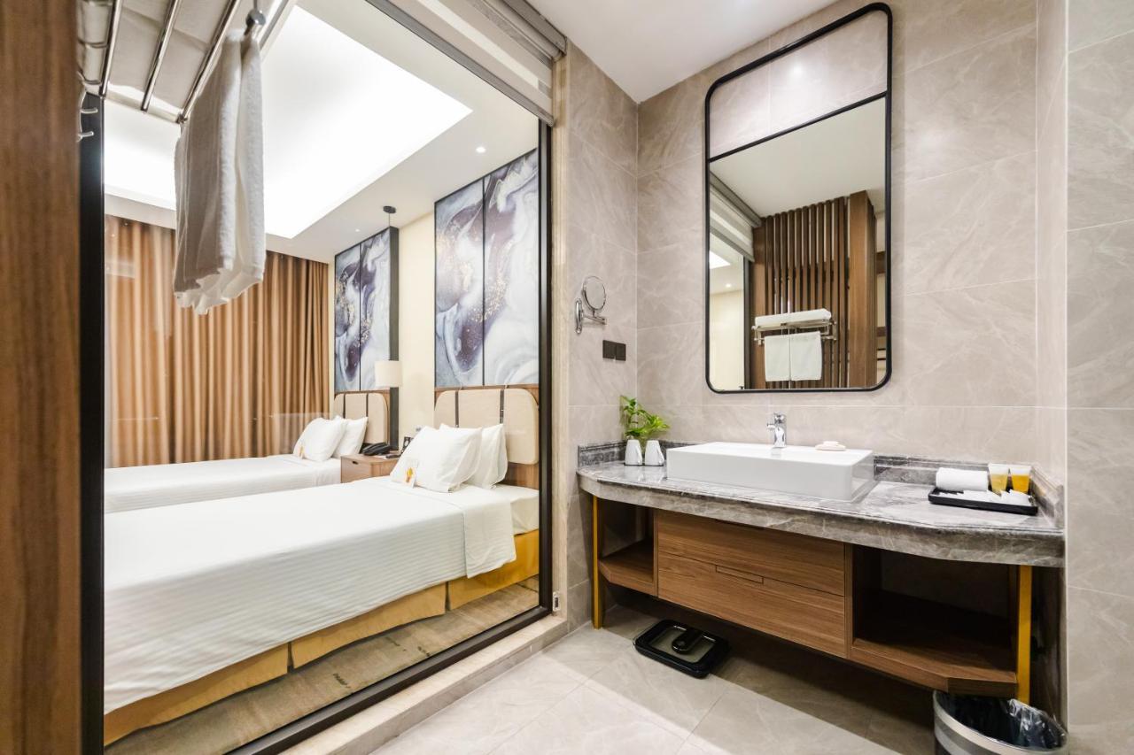 Muong Thanh Luxury Ha Long Centre Hotel Экстерьер фото